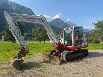 Takeuchi TB 175 Bagger mit Powertilt