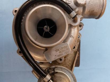 Bild 2:Turbolader zu VM-Motor