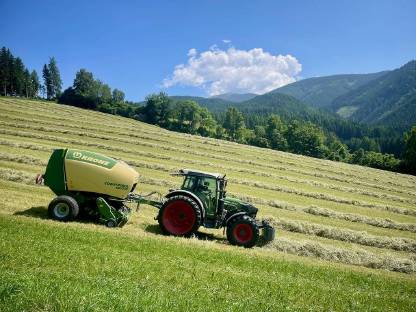 Bild 4:Heuballen 1. Schnitt 2025