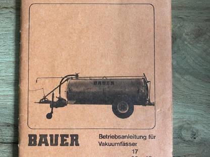 Bild 9:Bauer Güllefass