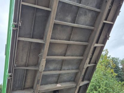 Bild 6:18 t Tandem 3-Seiten-Kipper/Tieflader