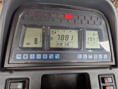 Bild 7:New Holland TS 100