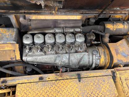 Bild 8:Kettenbagger Liebherr 921