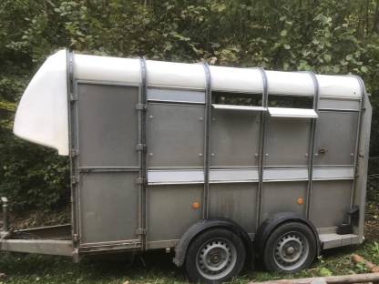Suche IFOR Williams oder Nugent Viehanhänger