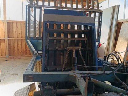 Bild 2:Mähladewagen 2-achsig