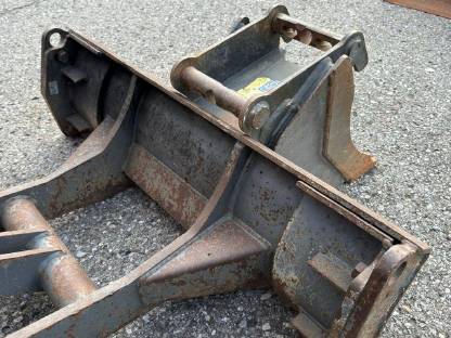 Bild 9:Takeuchi TB 016