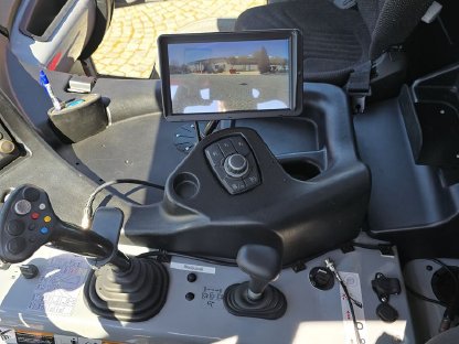 Bild 6:Aebi VT450 Hakenlift