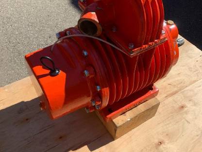 Bild 5:Bauer B3 Vakuumpumpe