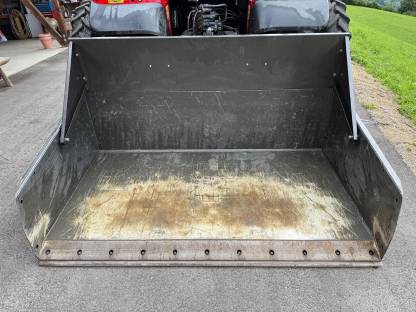 Bild 2:Kippmulde Kippschaufel Gorenc