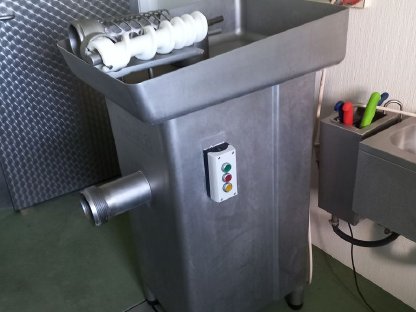 Verkaufe Stand-Fleischwolf
