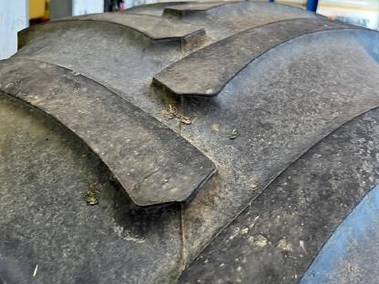 Bild 5:Mitas Traktorreifen