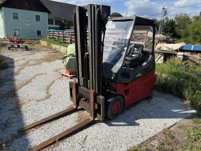 Bild 3:Linde 3t Elektro-Stapler