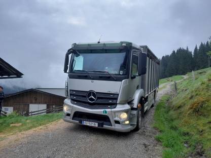 Bild 5:Mercedes LKW Antos 1843