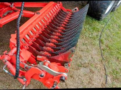 Bild 4:Pöttinger Europrofi 370T Tieflader