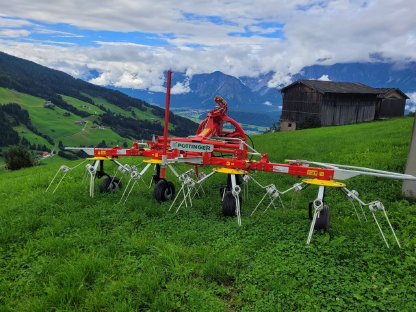 Bild 4:Zettkreisler Pöttinger Alpinhit 4.4N