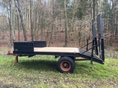 Tieflader für Baggertransport