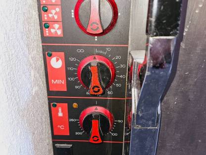 Bild 2:Elektro-Backofen, Convektomat