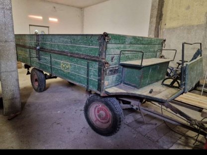 Bild 2:Fuhrmann Anhänger