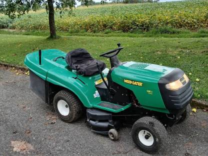 Weed Eater 12HP36 Rasentraktor / Aufsitzmäher / Rasenmähtraktor