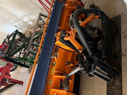 Bild 4:Schmidt Schneepflug