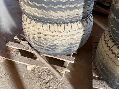 Bild 6:Bereifung komplett 500/50-17