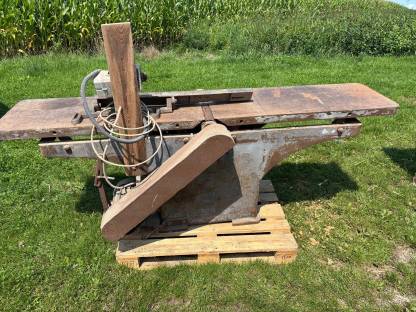 Bild 2:Hobelmaschine