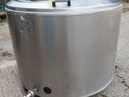 Biete Milchtank DeLaval RFT1030 inkl. Kühlaggregat