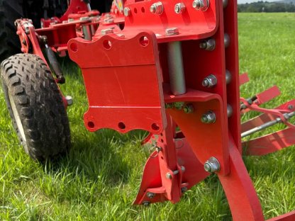 Bild 5:Maschio Volldrehpflug Unico M Passo 4