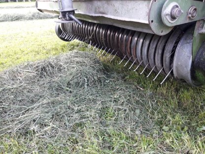 Bild 7:Krone 1250 Combi Pack Multicut