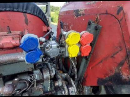 Bild 5:Steyr 760 mit Servolenkung