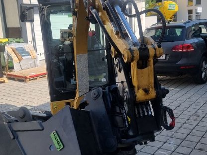 Bild 2:Zu vermieten: Minibagger mit Klima, Baggervermietung