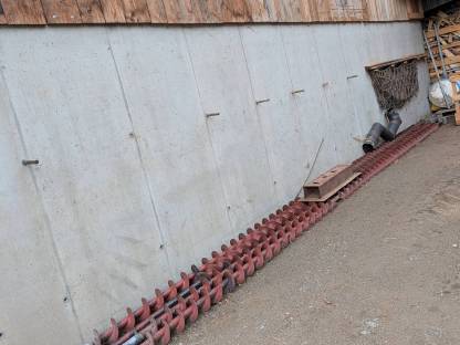 Förderschnecke mit Motor und Getriebe