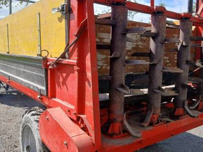 Bild 4:Miststreuer Schröck 3,5 t