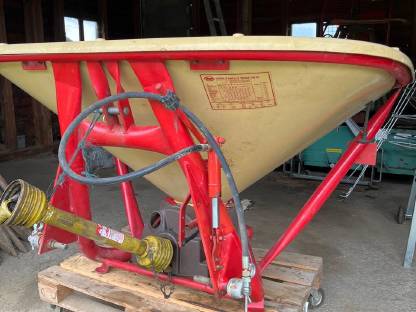 Vicon Düngerstreuer PS 753