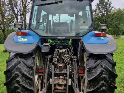 Bild 4:New Holland TS 100