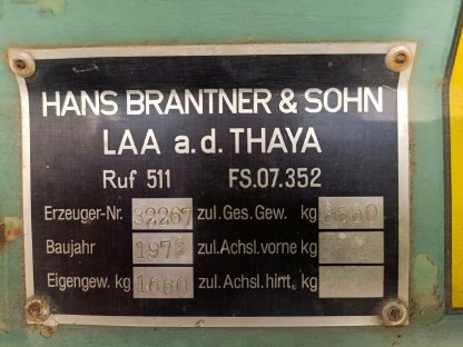 Bild 7:Brantner Zweiseiten Kipper 6,6to