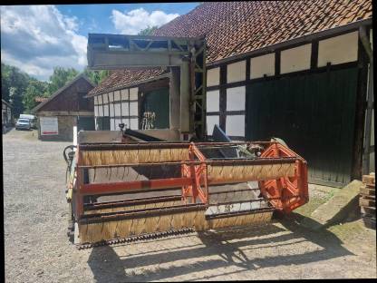 Bild 2:Kräuterernter, Doppelmesser, Schwadmäher