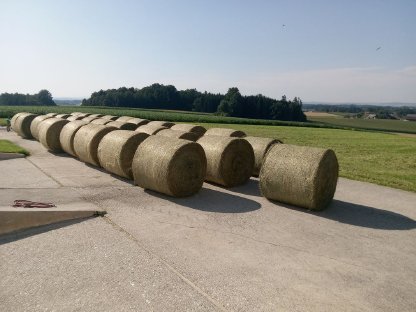 Verkaufe Heurundballen 2. Schnitt