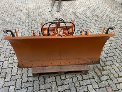 Bild 3:Schneepflug Hauer HS 1800