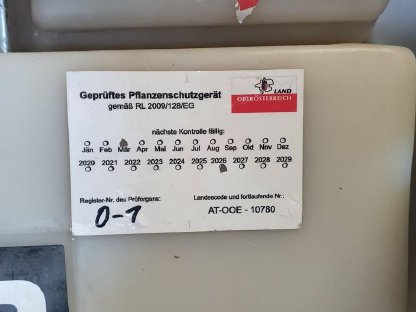 Bild 8:Feldspritze Holder IS 800, 15 m, vollhydr.