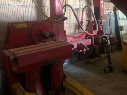 Bild 2:Pöttinger Mex 1 Rotation