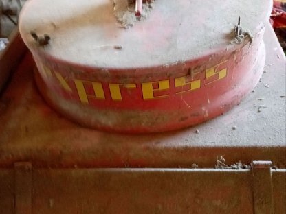 Bild 7:Diverse Landmaschinen zu verkaufen