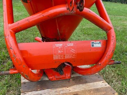 Bild 8:Düngerstreuer Landsberg 300