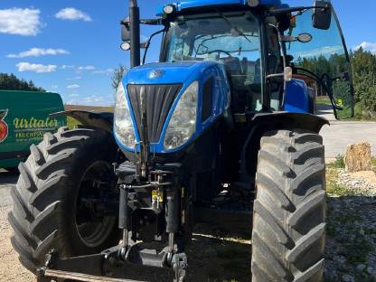 New Holland T7.220 Auto Command