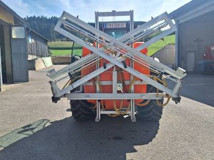 Jessernigg Spritze 700 l