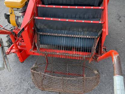 Bild 3:Obstsammel Maschine