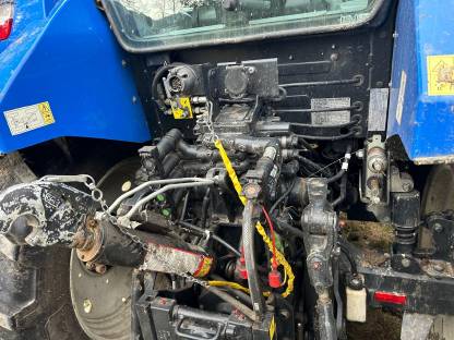 Bild 5:New Holland T5 100 Elektro Command
