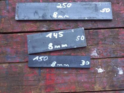 Bild 6:Blech- und Flacheisenreste