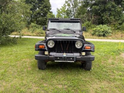Bild 3:Jeep Wrangler 2,5