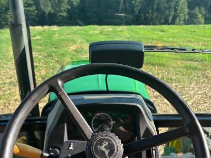 Bild 9:John Deere 5050E